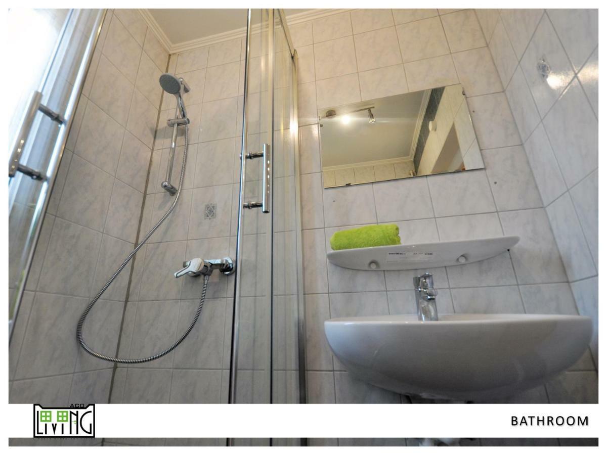 Aco Living - A Cheap Overnight Klagenfurt am Woerthersee Exterior foto