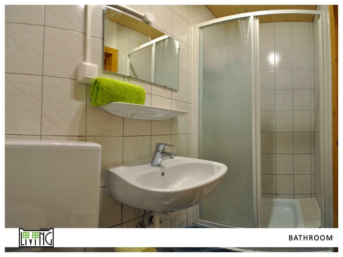 Aco Living - A Cheap Overnight Klagenfurt am Woerthersee Exterior foto